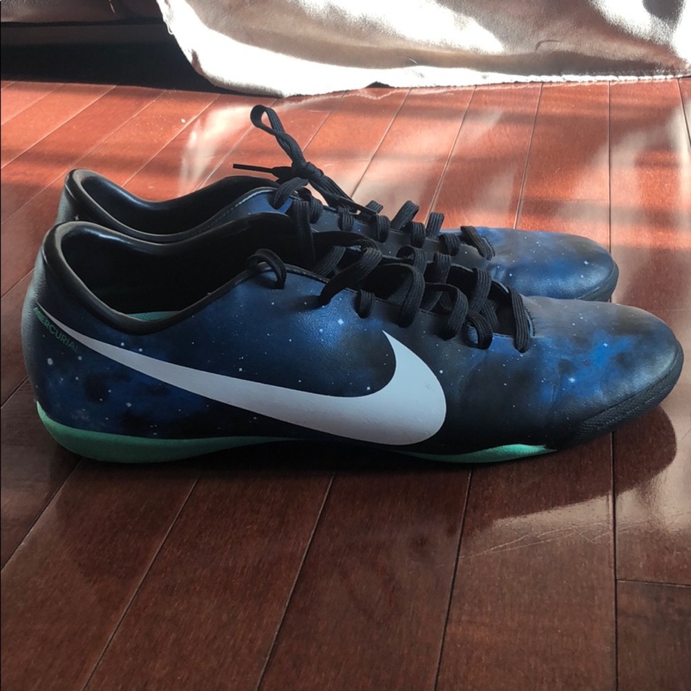 Men's Mercurial Victory IV CR7 Galaxy Indoor US 10